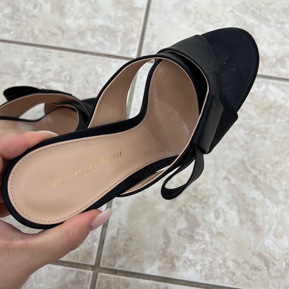 NEW Gianvitto Rossi BLACK Bow Mule Heeled Sandals - Picture 6 of 16